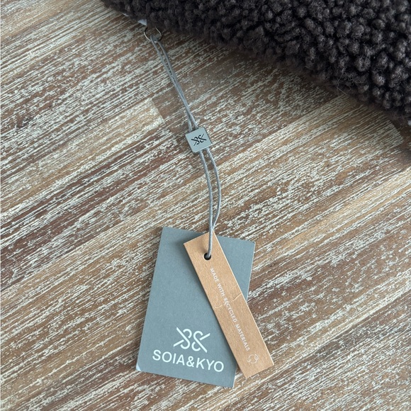 SOIA & KYO Scarf in Mushroom Brown - Picture 2 of 6